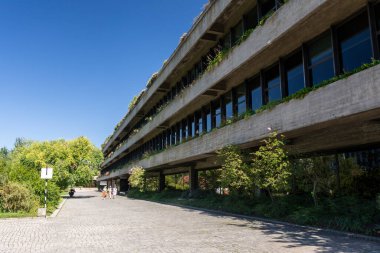 Portekiz 'in merkezindeki Calouste Gulbenkian Müzesi' ne güzel bir manzara.