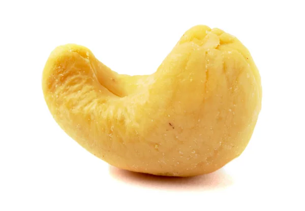 Einige Cashewnüsse Auf Weißem Hintergrund — Stockfoto