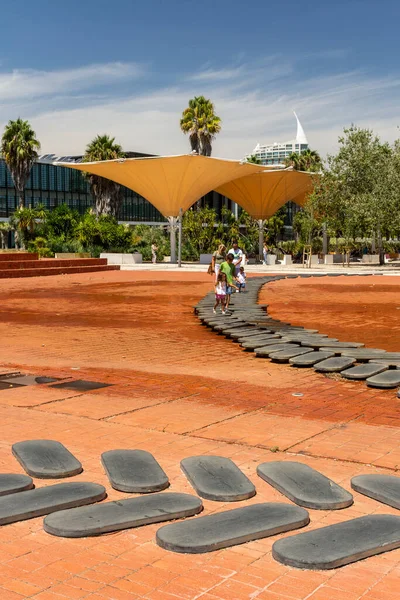 Vacker Utsikt Över Modern Promenadväg Vattenpark Parque Das Nacoes Området — Stockfoto