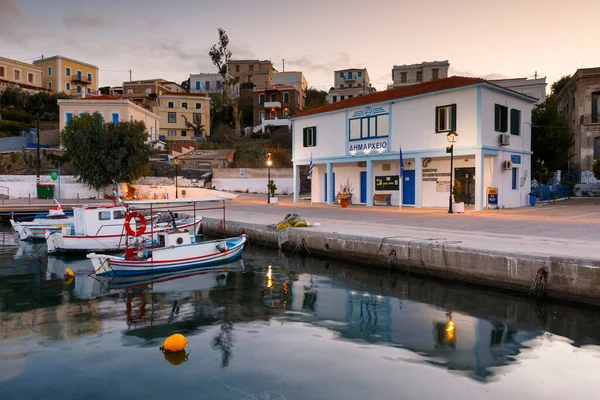 Vista Manhã Cedo Porto Ilha Inouses Grécia — Fotografia de Stock
