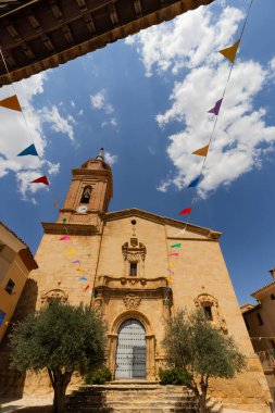 Las cuevas de Ca 'daki Aziz Peter Kilisesi' nin ana cephesi