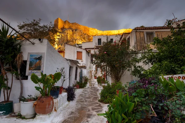 Афіни Греція Жовтня 2018 Вид Акрополь Району Анафіотика Старому Місті — стокове фото