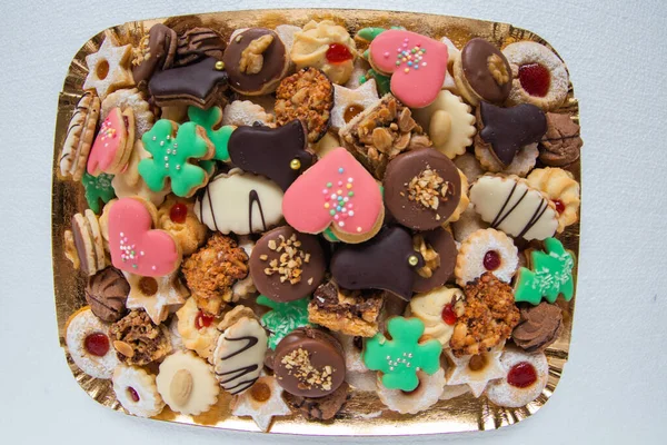 Ręka Która Przesuwa Się Bok Świąteczne Cukierki Który Jest Położony — Zdjęcie stockowe