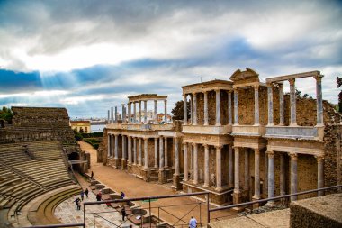 İtalya 'nın antik Roma şehrinin kalıntıları.