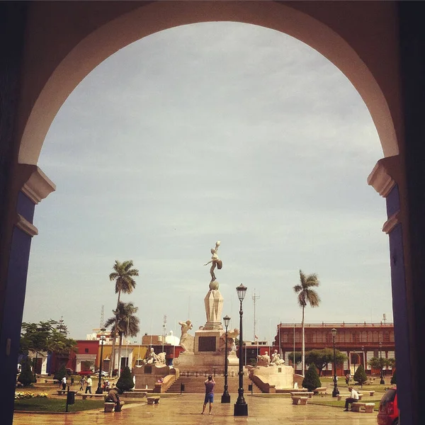 Blick Auf Den Hauptplatz Von Trujillo — Stockfoto