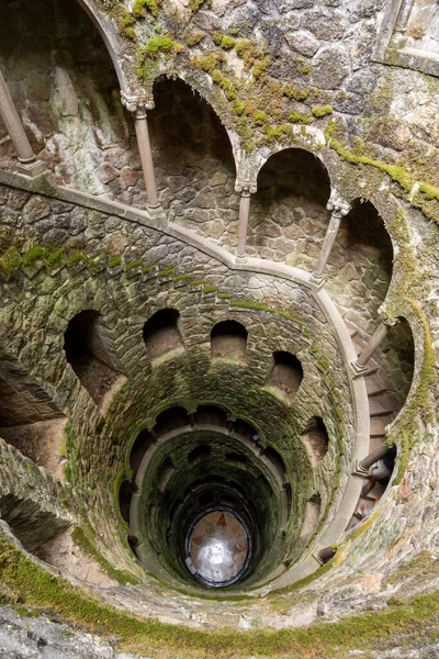 Beautiful View Old Historic Inverted Tower Quinta Regaleira Sintra Lisbon — Stock Photo, Image