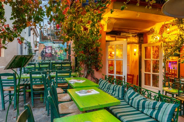 Lefkada Şehrinin Ana Meydanındaki Kafe Restoranlar — Stok fotoğraf