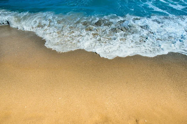 Zwaai Schuim Kust Zeegezicht Zeezand Met Kopieerruimte Tropische Oceaan Rustige — Stockfoto