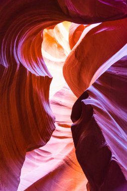 Arizona, ABD 'deki Navajo Bölgesi yakınlarındaki Antilop Kanyonu.