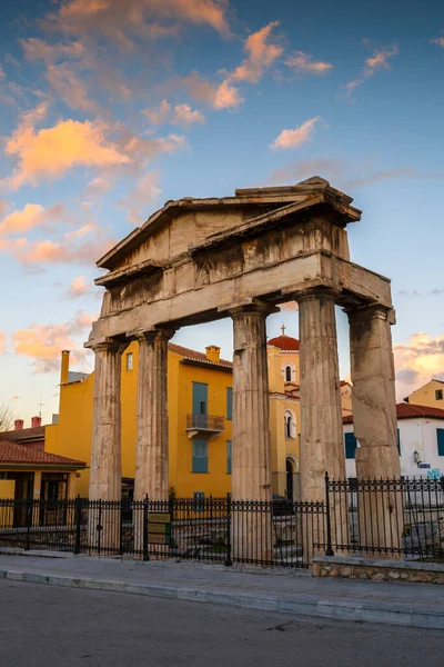 Neoklassizistische Gebäude Und Ruinen Der Altstadt Von Athen Griechenland — Stockfoto