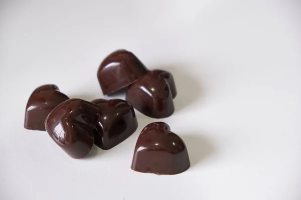 Halvsöt Choklad Och Choklad Mjölkchoklad Fylld Med Kokosmjölk Formad Som — Stockfoto