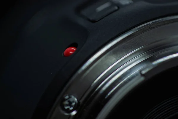 Macro Closeup Photo Lens Dslr Camera Dark Background View Red — Stock Photo, Image