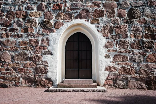 Parede Pedra Velha Com Uma Janela — Fotografia de Stock