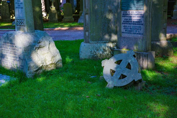 Halloween Cemetery Graveyard Ghost Grave Tombstone Tombstones Gravestone Old Stone — Stock Photo, Image