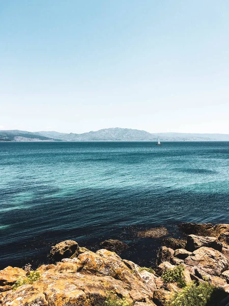 Prachtige Zeekust Bergen — Stockfoto
