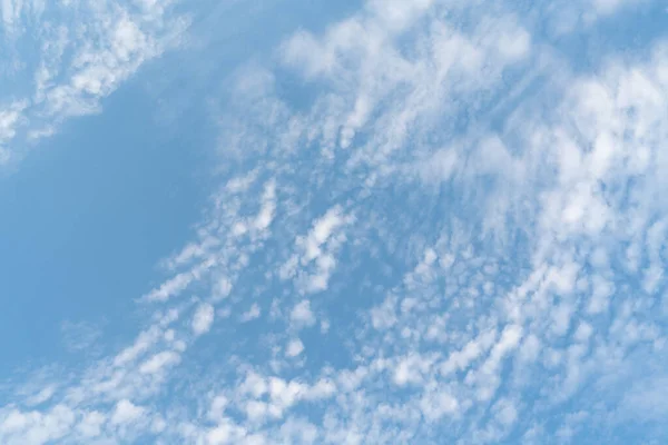 Textura Nuvem Macia Branca Fundo Azul Céu — Fotografia de Stock