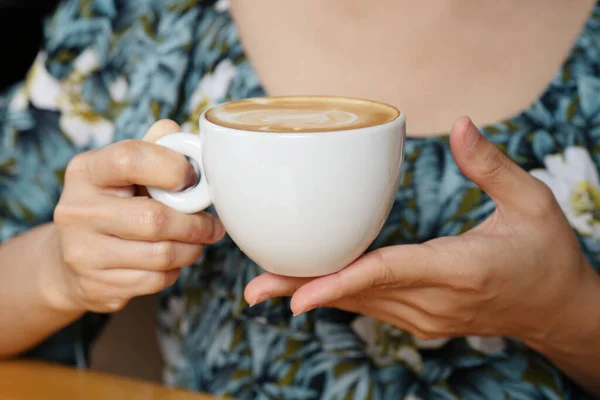 Women Hands Holding Hot Cup Coffee Tea Morning Sunlight — Stock Photo, Image