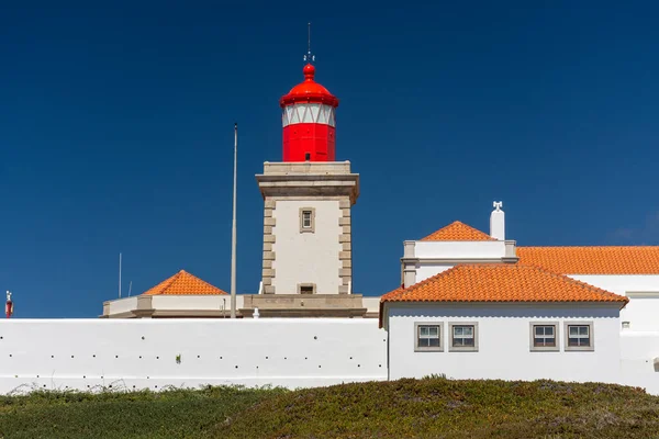 Krásný Výhled Starý Bílý Červený Maják Cabo Roca Poblíž Lisabonu — Stock fotografie