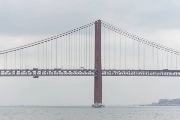 Beautiful View Abril Bridge Tejo River Lisbon Portugal — Stockfoto