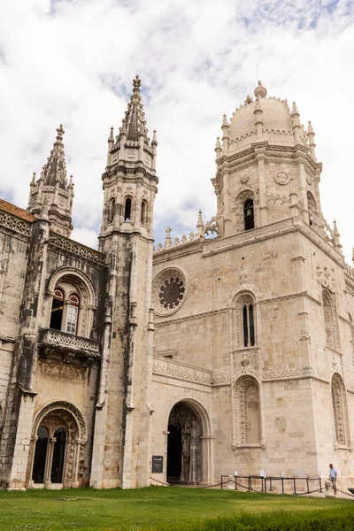 Bela Vista Para Antigo Edifício Histórico Igreja Lado Mosteiro Jerónimos — Fotografia de Stock