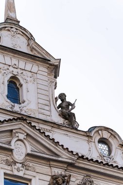 Eski Prag bölgesinde dar bir sokak.