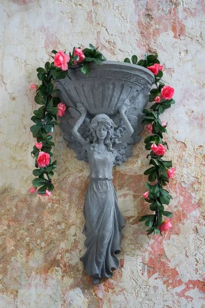 Stukkók váza, római stílusú falra akasztós. — Stock Fotó