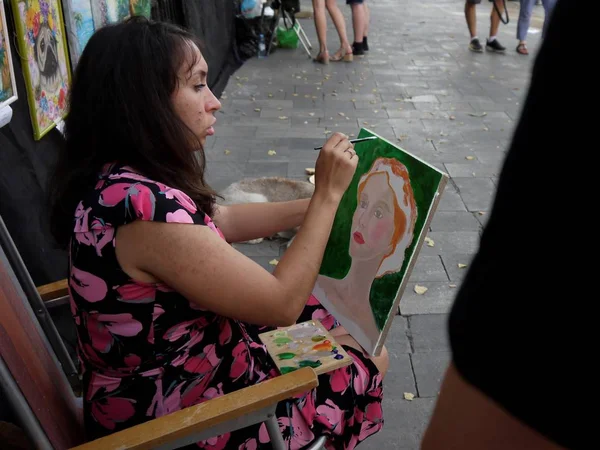 Saratov, Rusya - 01 Ağustos 2019: Esnaf ve sanatkarlar festivali 