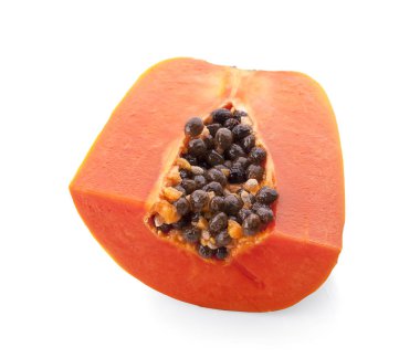 Yarım papaya beyaz kırpma yolu ile izole.