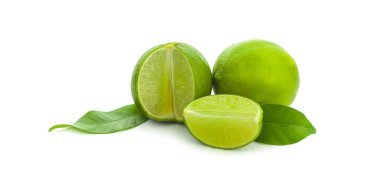 beyaz arkaplanda izole kireç