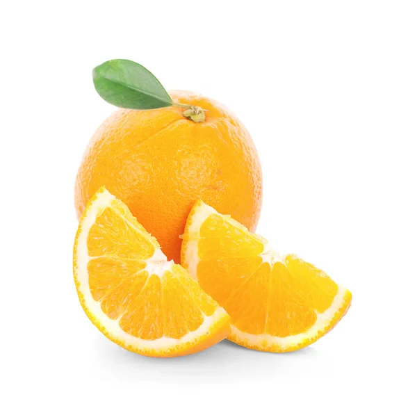 Πορτοκαλί Φρούτα Φύλλο Που Απομονώνονται Λευκό Φόντο — Φωτογραφία Αρχείου