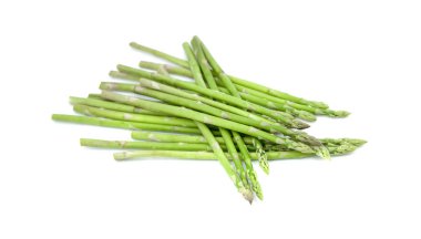 Kuşkonmaz beyaz arkaplanda izole