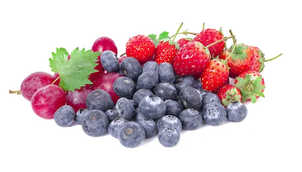 Mix Berries Isolated White Ripe Blueberries Currants Strawberries Mint — Stock Photo, Image