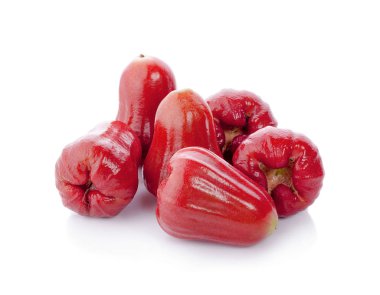 Beyaz arkaplanda gül elmaları izole.