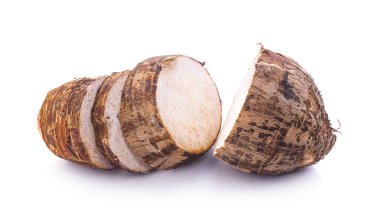 Taro beyaz arkaplanda izole edildi