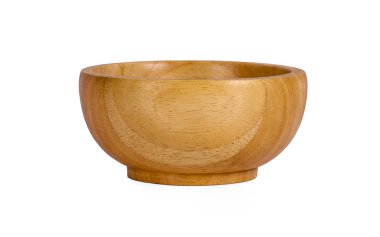 Tahta kase beyaz arka planda izole edilmiş.