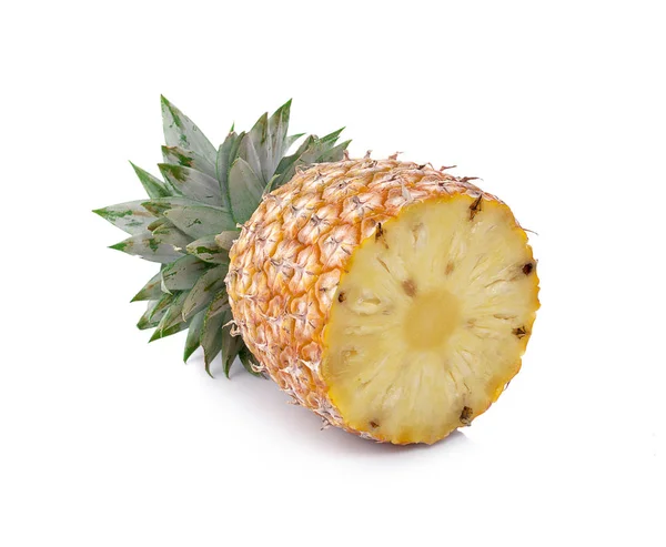 Ananas Mûr Isolé Sur Blanc — Photo