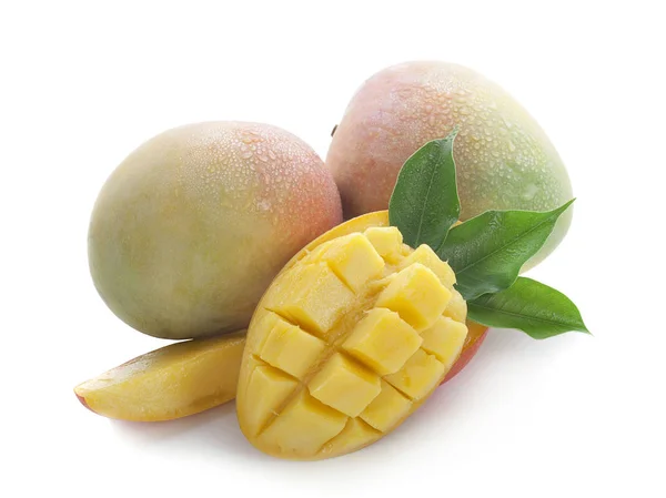 Mango Beyaz Arkaplanda Izole Edildi — Stok fotoğraf