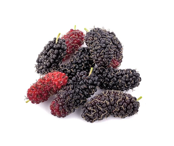 Mulberry frukt, Mulberry isolerad på vit bakgrund. — Stockfoto