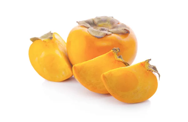 Persimmon aux fruits tropicaux. Kaki avec des feuilles sur fond blanc . — Photo