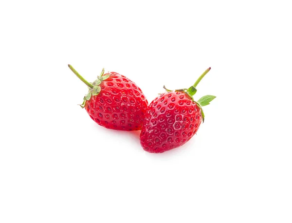 Zwei Erdbeeren in Nahaufnahme auf weißem Hintergrund — Stockfoto