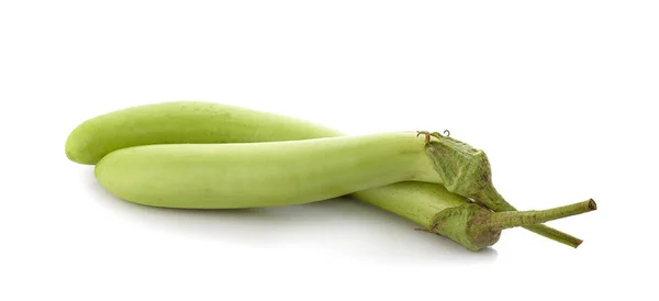 Berenjena, berenjena. Verduras frescas sobre fondo blanco, aisladas — Foto de Stock