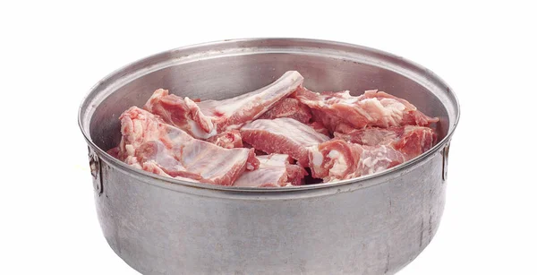 Rohe Spareribs auf weißem Hintergrund — Stockfoto