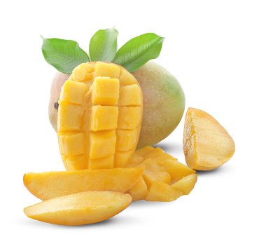 Mango meyve mango küpleri ve dilimleri. Üzerinde beyaz bir bac izole