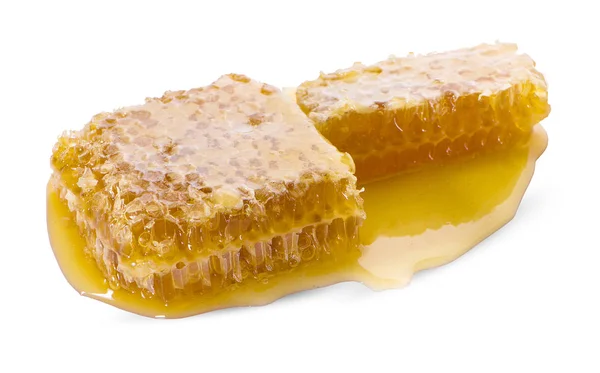 ハニカムピース。白い背景に隔離された蜂蜜のスライス — ストック写真