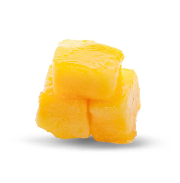 Mango kub slice isolerat på den vita bakgrunden — Stockfoto