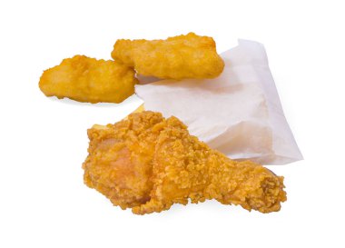 Ateş tavuk beyaz izole