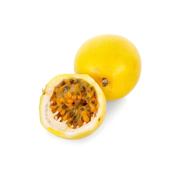 Passion Fruit Isolated White Background Cilpping Path — Stock Photo, Image