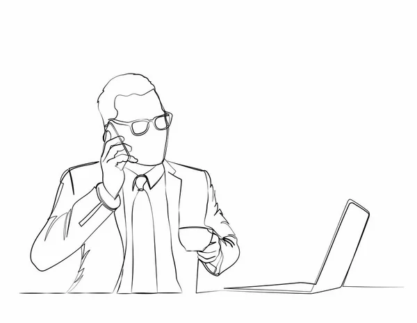 işadamı bir bilgisayar kullanıyor