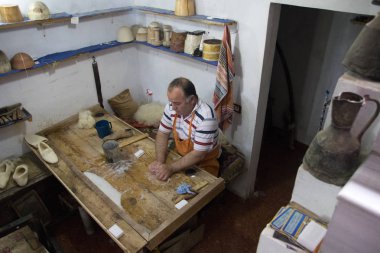 El sanatları yün terlikler el yapımı proction Kruje, Arnavutluk