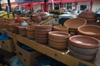 Haziran 2018 yeni ın Bazaarı pazarı bir mahallede Tirana, Arnavutluk